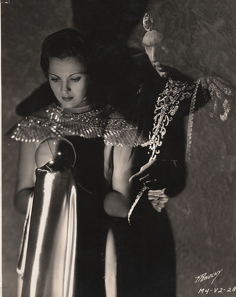 Irene Ware and Bela Lugosi in Chandu the Magician 1932