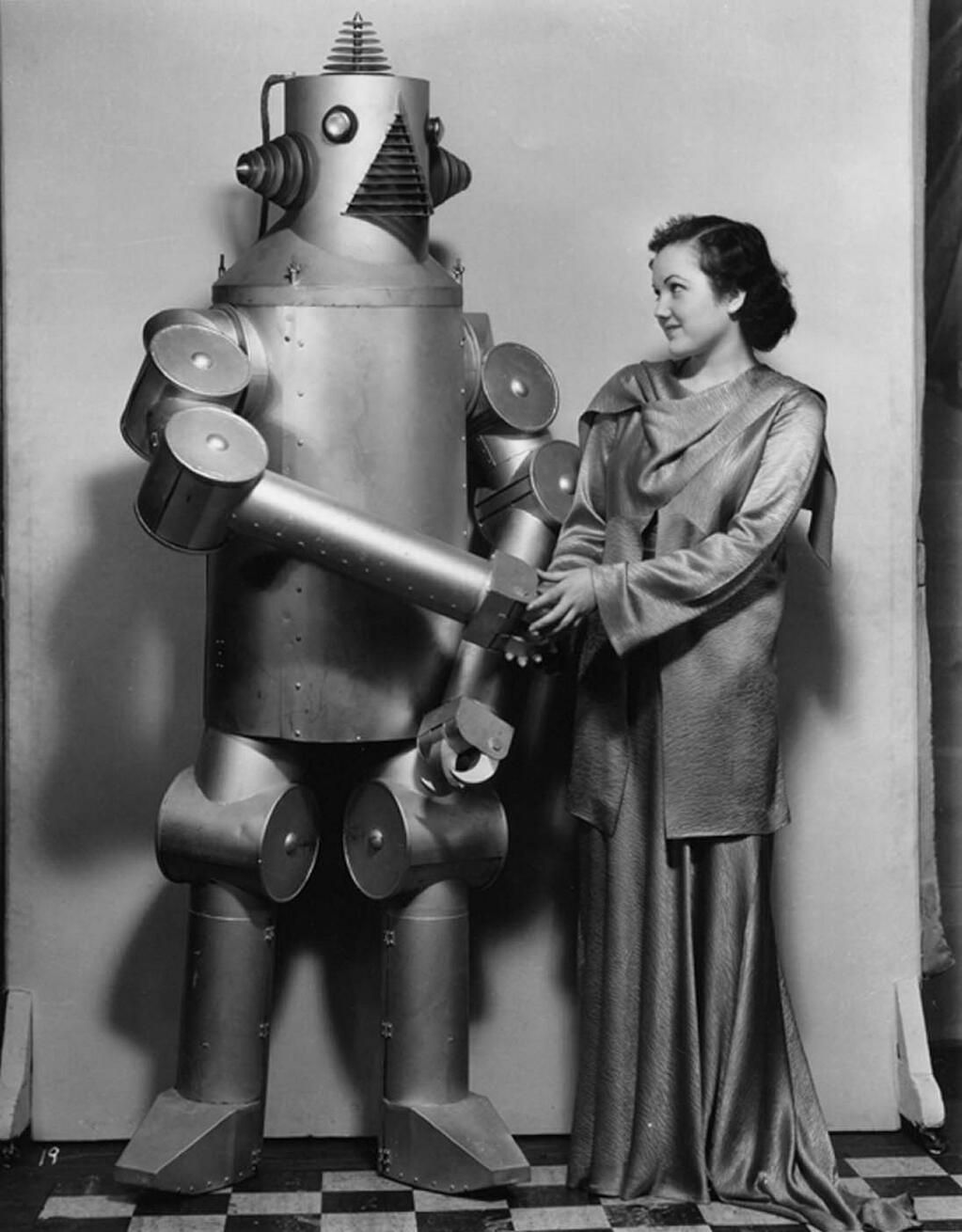 Ada Ince and, well, a robot