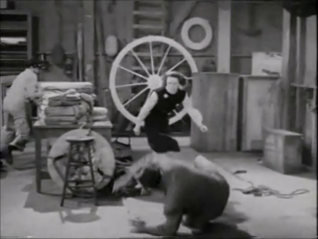 Lorna Gray, kung fu fighter